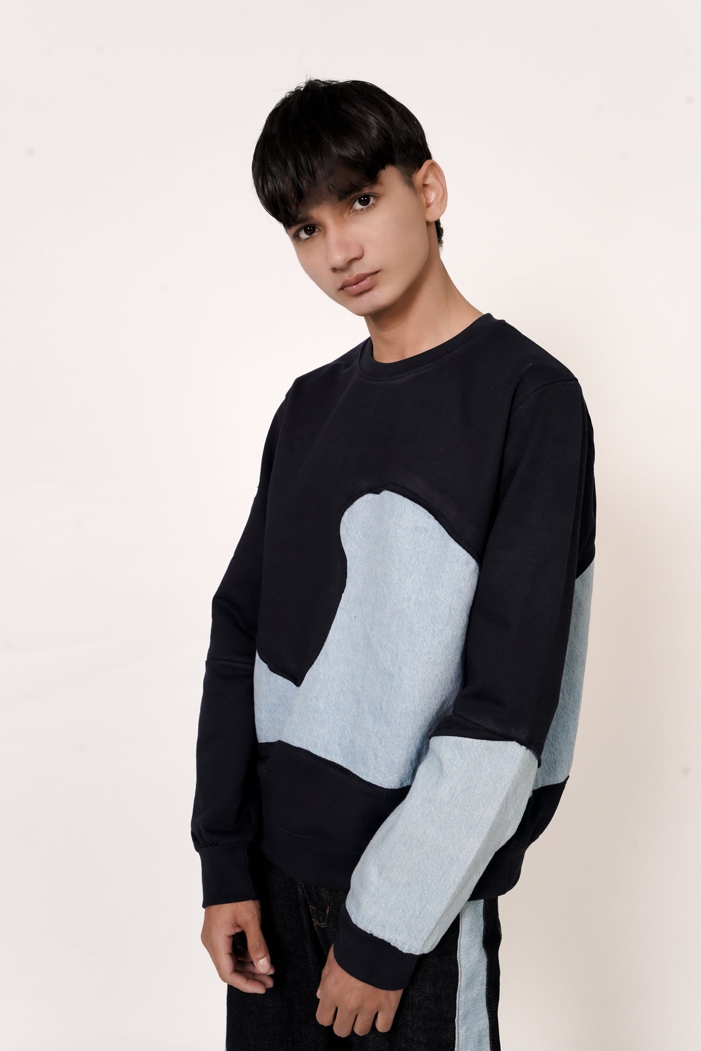 BLUE FUSION SWEATSHIRT