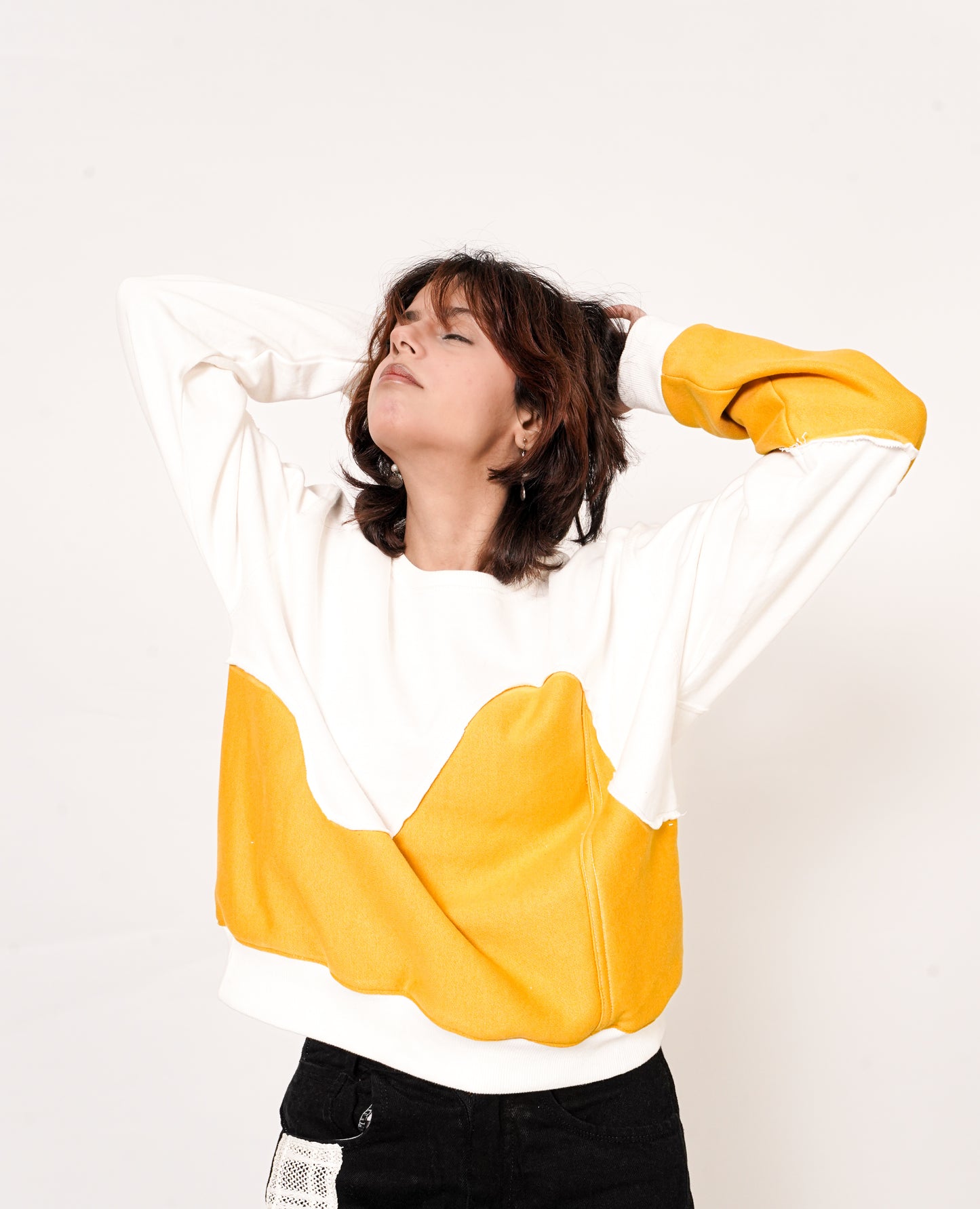 YELLOW FUSION SWEATSHIRT